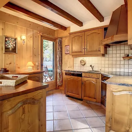 Appartement Lirerose 1er***